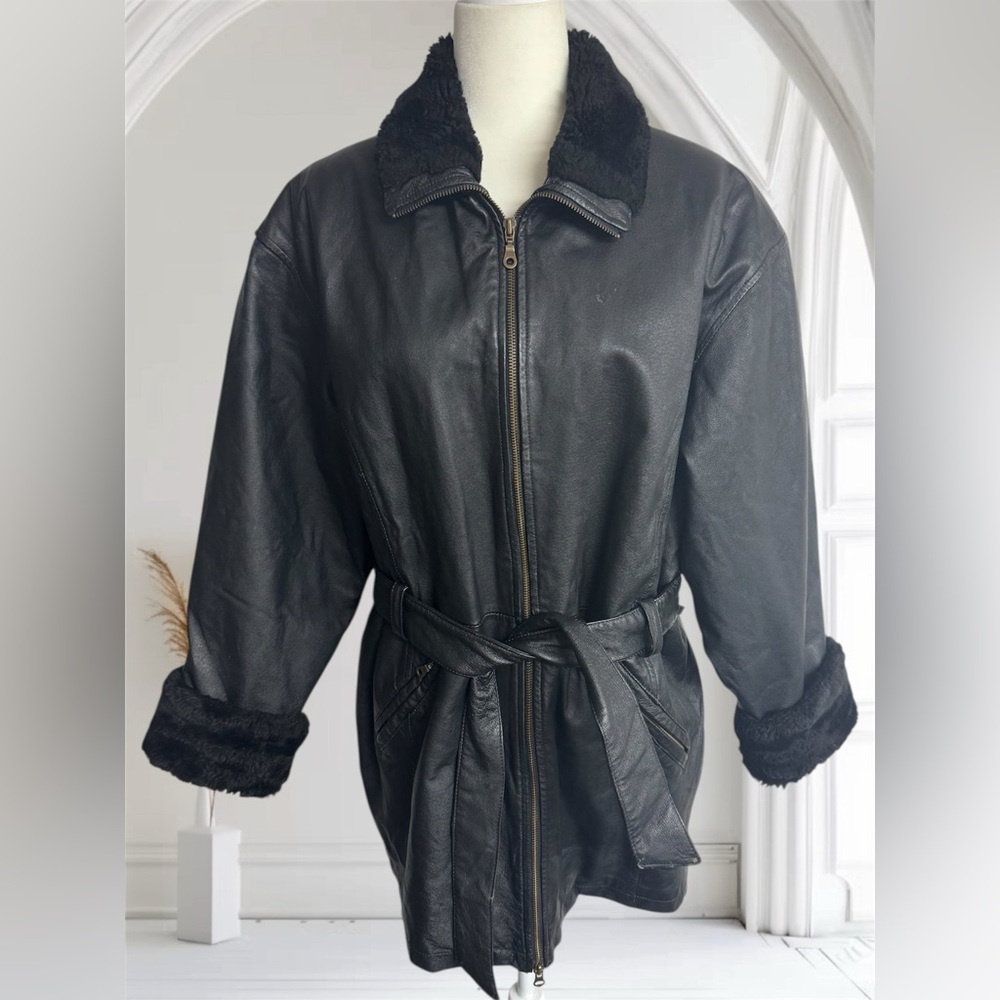 Wilsons Vintage Leather Black Belted Long Trench Fur Trim Thinsulate Coat Large